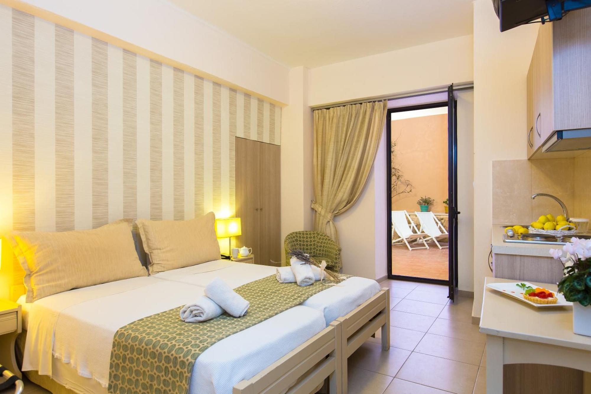 Hotel Ideon Ретимно Екстериор снимка